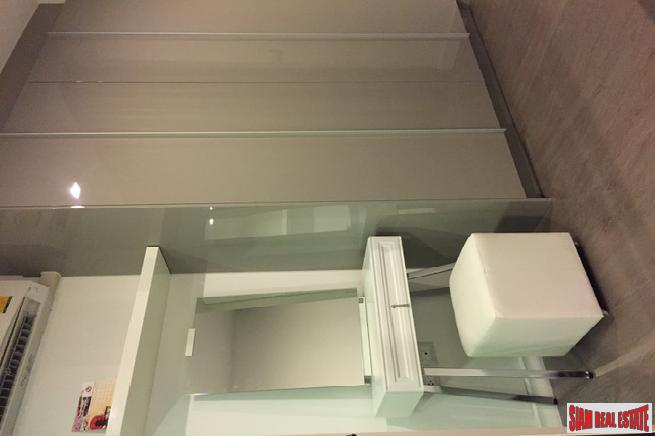 A Space ID Asoke-Ratchada | Majestic One Bed Condo at Rama 9-17