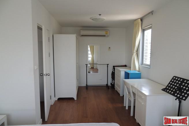 One Condo Sukhumvit 26 | Fantastic Opportunity - Two Side by Side units with Unblocked City Views-3