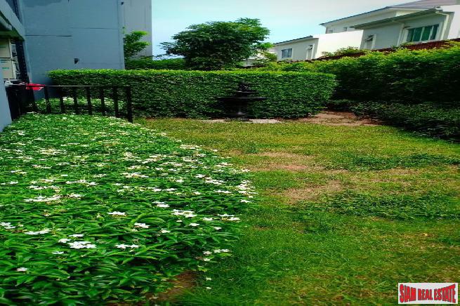 1 Bed Garden Units at New Modern Low-Rise Condo with Unique Unit Types at Ladprao, Chatuchak - 5% Rental Guarantee for 3 Years!-11