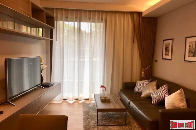 The Lumpini 24 - Cozy Two Bedroom Condo for Sale in Prime Phrom Phong Location-1