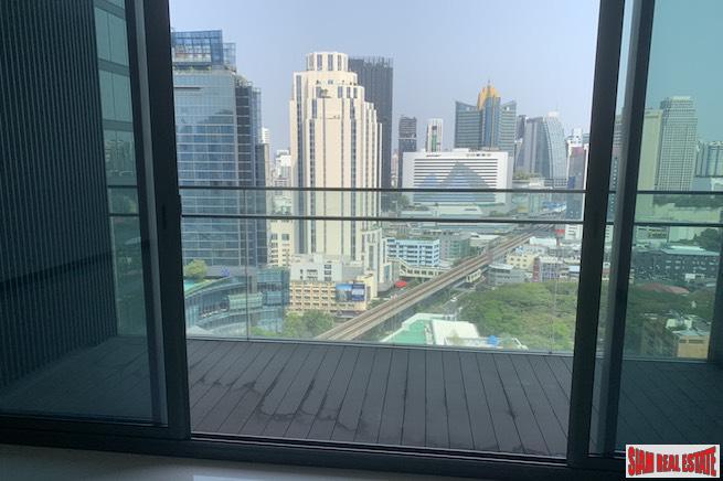 Q Sukhumvit | Ultra Modern Two Bedroom Condo for Sale on a High Floor with Great City Views-13