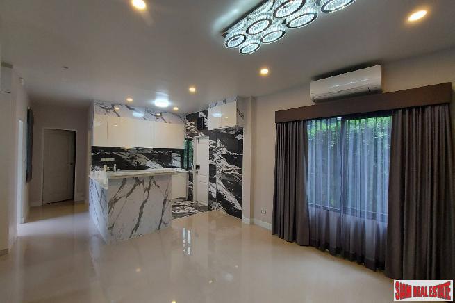 Centro Bangna-KM.7 | Beautiful Fully Decorated Corner Unit House near Mega Bangna - Suvarnabhumi Airport-17