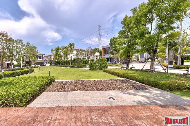 Centro Bangna-KM.7 | Beautiful Fully Decorated Corner Unit House near Mega Bangna - Suvarnabhumi Airport-18