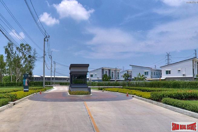 Centro Bangna-KM.7 | Beautiful Fully Decorated Corner Unit House near Mega Bangna - Suvarnabhumi Airport-29