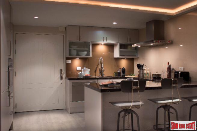 Baxtor Condominium | Corner unit, Sweeping Views, Top floor, Fully Furnished-4