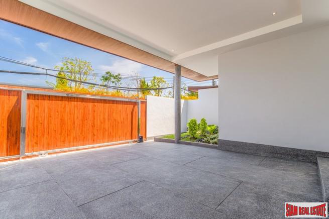 Bright & Beautiful New Three Bedroom Pool Villa for Sale in Cherng Talay-11