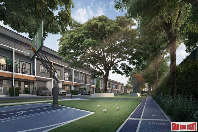 New Development of Modern Town Houses in Secure Estate with Excellent Facilities, close to Mega Bangna, Bang Phli-10