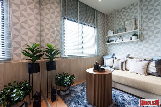 New Development of Modern Town Houses in Secure Estate with Excellent Facilities, close to Mega Bangna, Bang Phli-16