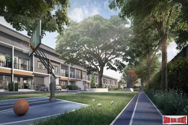 New Development of Modern Town Houses in Secure Estate with Excellent Facilities, close to Mega Bangna, Bang Phli-17