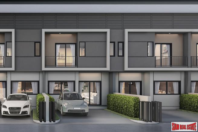 New Development of Modern Town Houses in Secure Estate with Excellent Facilities, close to Mega Bangna, Bang Phli-5