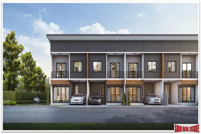 New Development of Modern Town Houses in Secure Estate with Excellent Facilities, close to Mega Bangna, Bang Phli-7