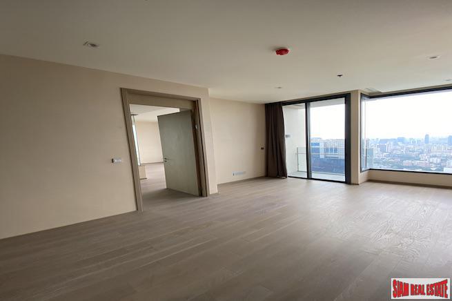 The ESSE Asoke | Excellent Two Bedroom Condo for Sale on the 39th Floor - Last Chance, Special Price !-13