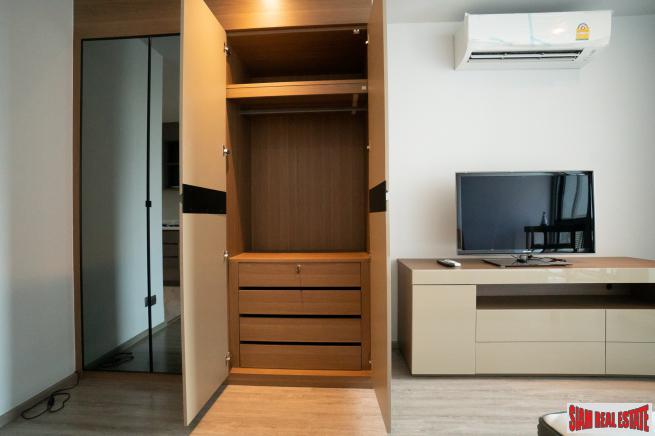 Rhythm Ekkamai | New Condo for Sale on Ekkamai Road, Studio Type, 350 metres to BTS-7