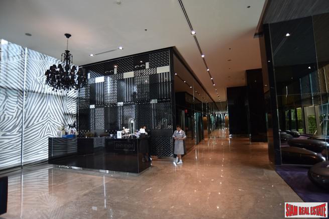 Rhythm Sukhumvit 36 | Comfortable One Bedroom Thong Lo Condo for Sale with City & Pool Views-3