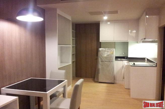 Noble Refine | One Bedroom, Excellent Location, Pool Views in Phrom Phong-3