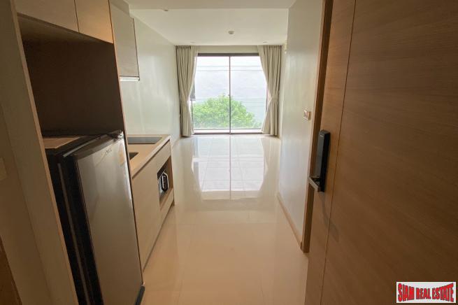 SOCIO Reference 61 | 1 Bed Unit on the 4th Floor for Sale at Sukhumvit 61, Ekkamai-6