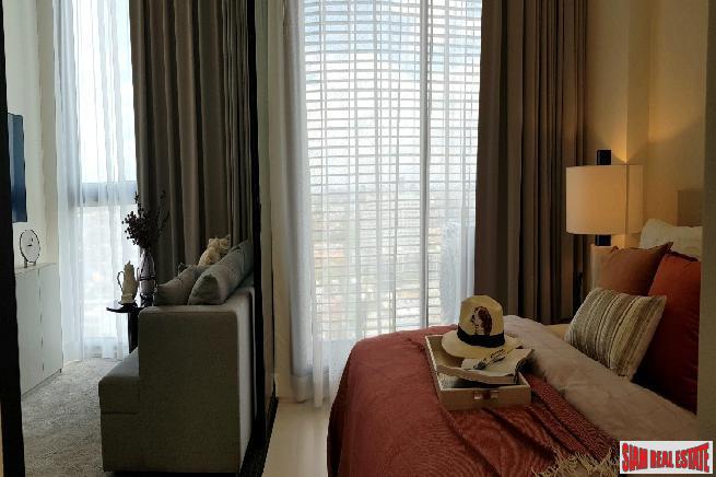 New Luxury High-Rise Newly Completed Next to BTS at Ratchayothin, Chatuchak - 1 Bed Units-14