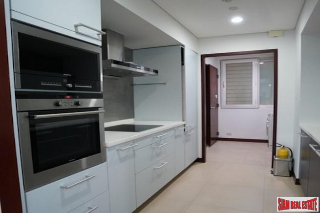 The Park Chidlom | Two Bedroom, Three Bath + Maids Quarters for Rent in Super Luxury Building-5