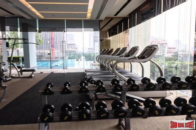 Q Asoke | Cozy Rare Studio Unit for Sale with Pool & City Views in Petchaburi-8
