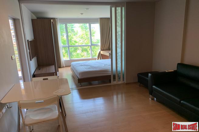 Hive Sukhumvit 65 | Cheerful Pool View One Bedroom Condo for Sale 650 m. from BTS Ekkamai-12