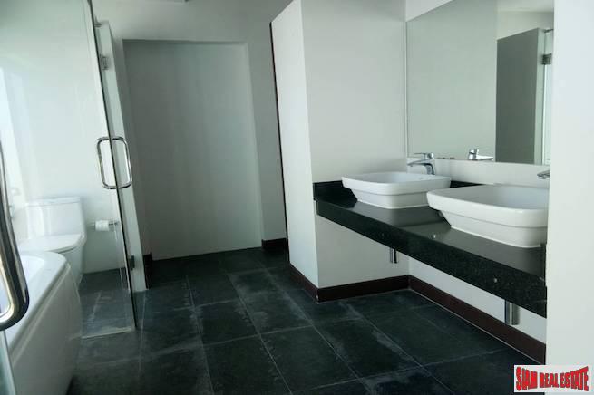 Private & Luxurious Three Bedroom Pool Villa in a Peaceful Area of Cherng Talay-8