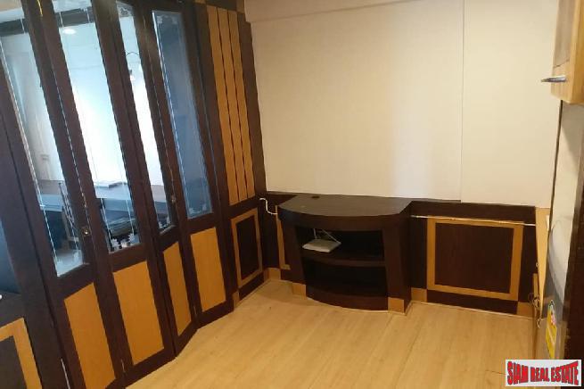 Raintree Villa | Studio Condo for Sale in Tropical Surroundings at Sukhumvit 53, Thong Lor - Thai Quota-1