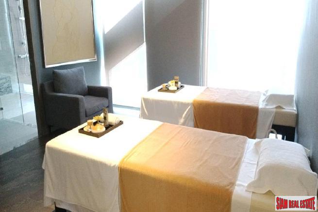 Newly Completed Luxury Mixed Use High-Rise Condo with Grade A Office and Luxury Mall at Asoke - 2 Bed Units - Apply for Special Prices!-18