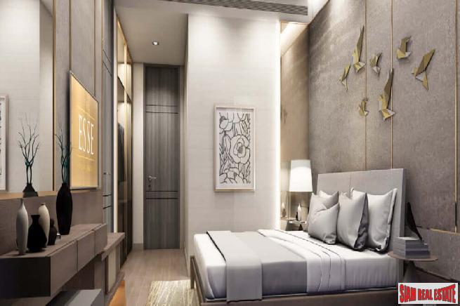 Newly Completed Luxury Mixed Use High-Rise Condo with Grade A Office and Luxury Mall at Asoke - Large 1 Bed Units - Apply for Special Prices!-4