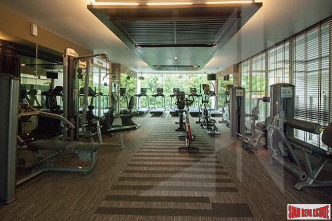 The Address Chidlom | Sunny One Bedroom Condo for Sale Close to the City Center-1