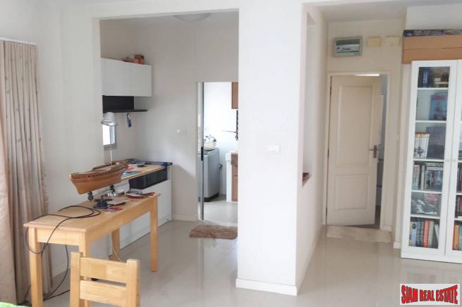Sivalee Ramkhamhaeng-Wongwaen | 2 Storey 3 Bed House Located next to Clubhouse in Peaceful Estate at Ramkhamhaeng Road Area-15