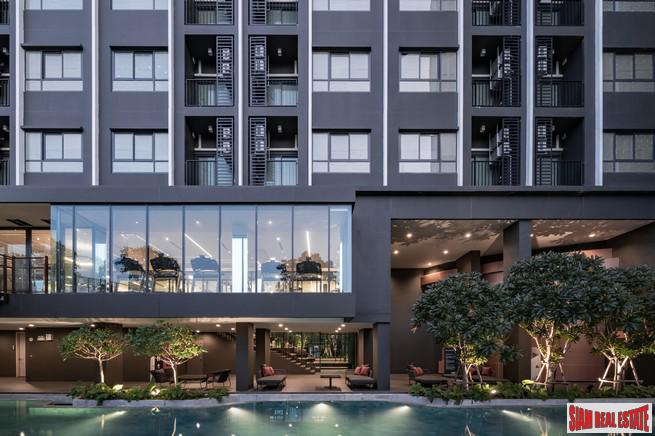 Newly Completed High-Rise at New Rama 9 Area on Ramkhamhaeng Road 9 Close to MRT by Leading Thai Developers - Studio Units - Up to 10% Discount!-4
