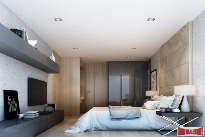 Secure Estate of Luxury Town Homes in Construction at Sukumvit 101, Phunnawithee-19