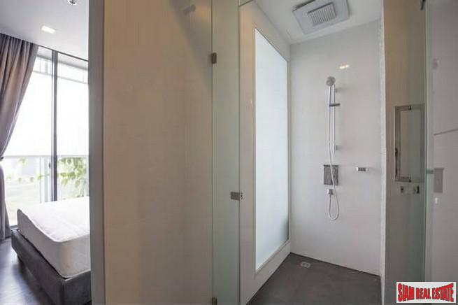 New Ready to Move in High-Rise Condo in Excellent Location of Asoke - Ratchada - Guarantee Return 5% NET for 8 Years and 8% Discount!-6