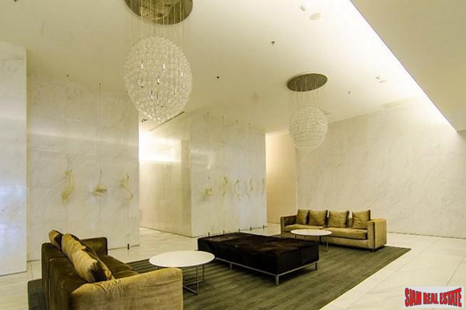 Baan Siri 31 | Reduced price Large Newly Refurbished Two Bedroom Corner Condo for Sale in Phrom Phong-11