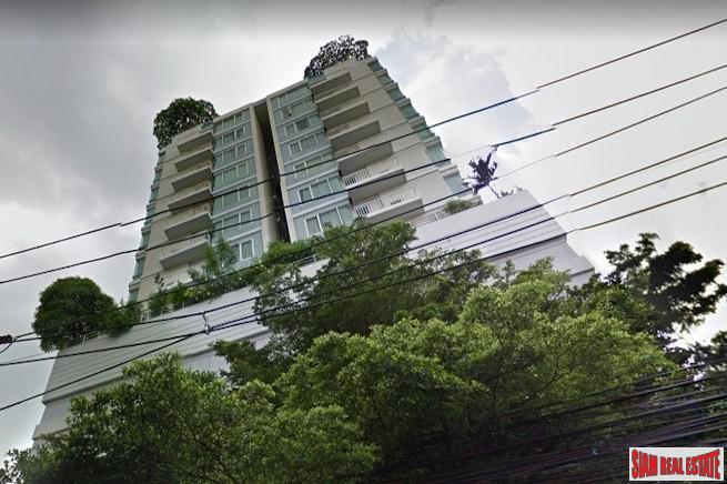 Baan Siri 31 | Reduced price Large Newly Refurbished Two Bedroom Corner Condo for Sale in Phrom Phong-13