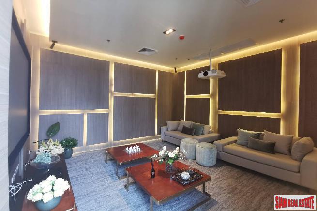 Circle Sukhumvit 11 | Newly Built Luxury High-Rise Condo at Sukhumit 11, BTS Nana - 2 Bed Unit - 15% Discount and Fully Furnished!-20