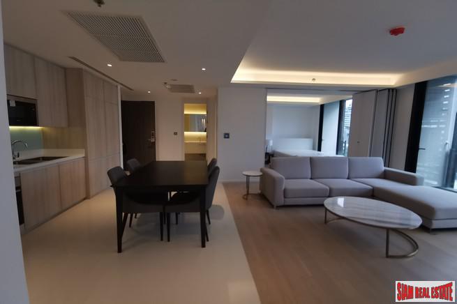 Circle Sukhumvit 11 | Newly Built Luxury High-Rise Condo at Sukhumit 11, BTS Nana - 2 Bed Unit - 15% Discount and Fully Furnished!-4