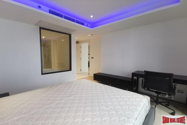 Circle Sukhumvit 11 | Newly Built Luxury High-Rise Condo at Sukhumit 11, BTS Nana - 2 Bed Unit - 15% Discount and Fully Furnished!-8
