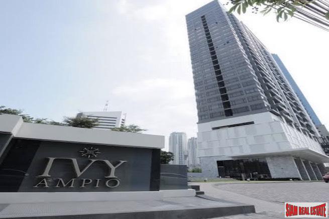 Ivy Ampio | Contemporary One Bedroom Ratchadaphisek Condo for Sale with Unblocked City Views-0