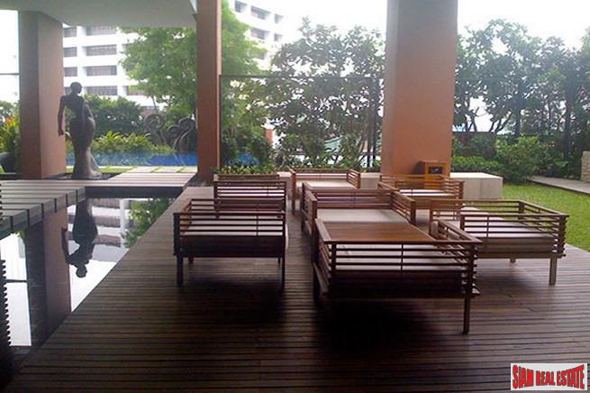 Fullerton Sukhumvit | Two Bedroom Private Corner Condo with City Views for Sale in Thong Lo - Pet Friendly!-8