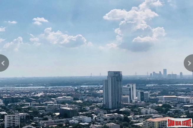 Fullerton Sukhumvit | Three Bedroom Penthouse for Sale with Clear City and Chao Phraya River Views - Pet Friendly Building-1