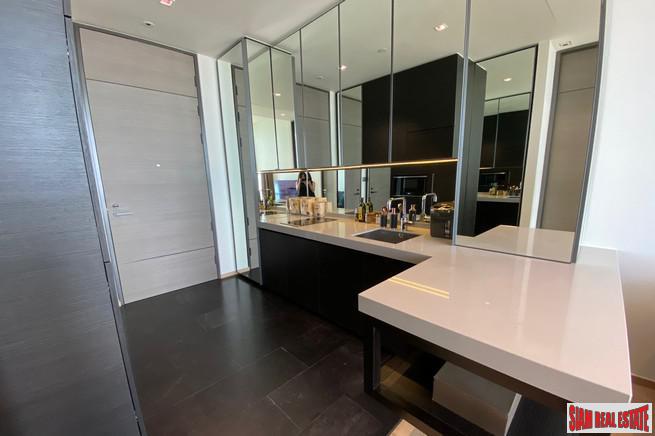 28 Chidlom | Exquisite One Bedroom Condo for Rent on High Floor with Panoramic City Views at Chidlom, Pathum Wan