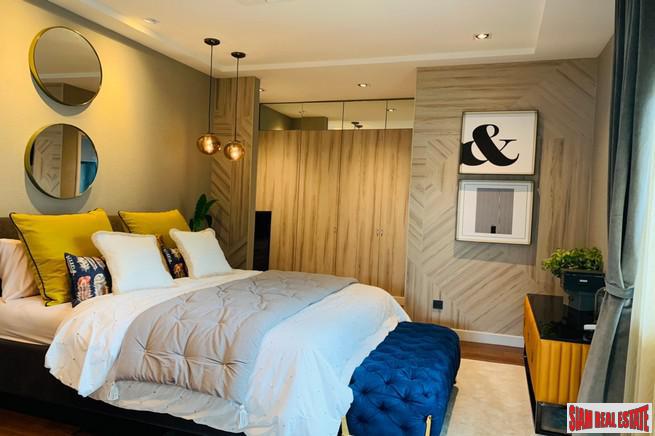 Luxury 4 Bed Show House for Sale in Exclusive Estate with Clubhouse at Bangchak Sukhumvit, close to BTS Phunnawithee