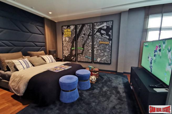 Luxury 4 Bed Show House for Sale in Exclusive Estate with Clubhouse at Bangchak Sukhumvit, close to BTS Phunnawithee