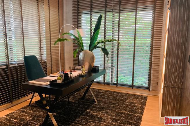 Luxury 4 Bed Show House for Sale in Exclusive Estate with Clubhouse at Bangchak Sukhumvit, close to BTS Phunnawithee