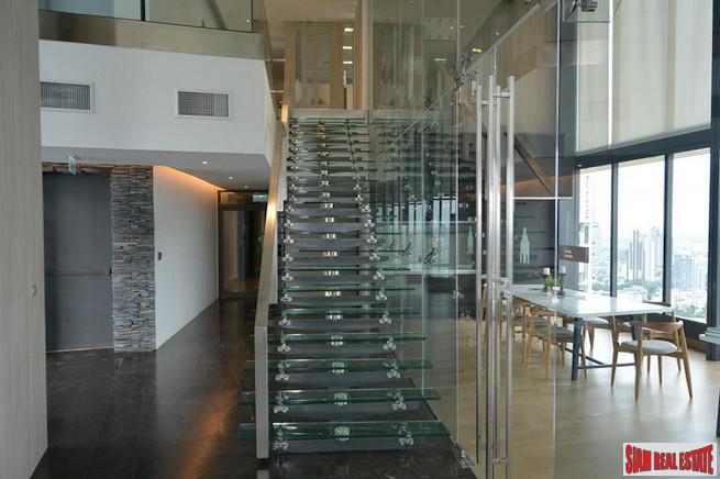 The Lumpini 24 | Fantastic City Views and Excellent Facilities - Two Bedroom Condo for Sale on Sukhumvit 24