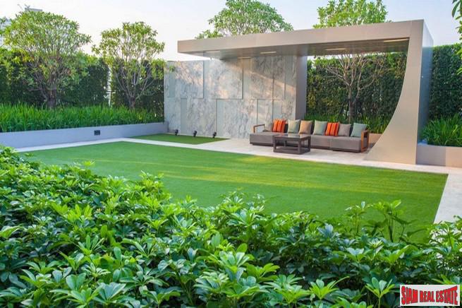 The Room Sukhumvit 69 | One Bedroom Condo for Sale with Pool Views and 100 m. to BTS Thong Lo
