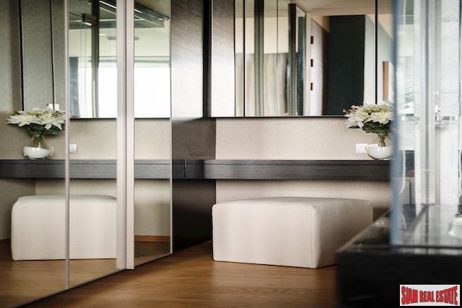 Saladaeng One | Luxury One Bedroom with Lumphini Park Views for Sale
