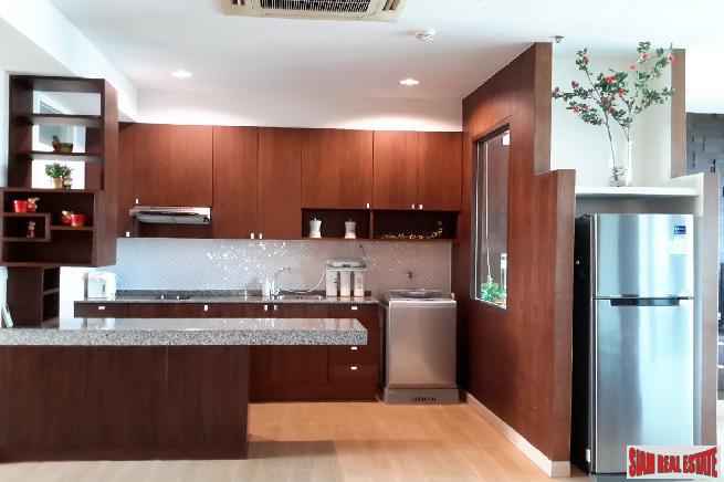 Baan Sathorn Chaophraya | Exceptional River Views from this 2 Bed Corner Unit on 26th Floor on the Chaophraya River-19