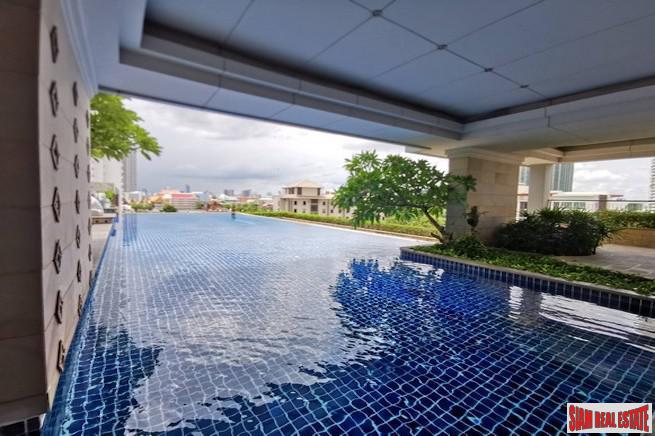 Baan Sathorn Chaophraya | Exceptional River Views from this 2 Bed Corner Unit on 26th Floor on the Chaophraya River-5